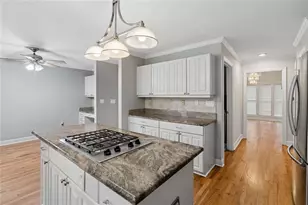 30 Battery Pl, Sandy Springs, GA 30342 - Photo 8