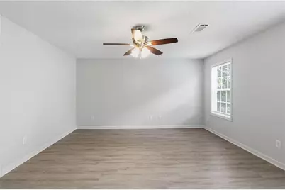8569 Thomas Road, Riverdale, GA 30274 - Photo 14