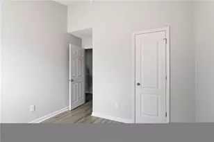 8569 Thomas Rd, Riverdale, GA 30274 - Photo 18