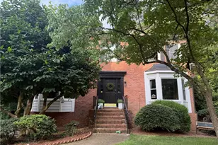 1430 Shadowrock Ct NE, Marietta, GA 30062 - Photo 6