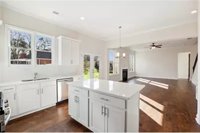 5897 Creek Indian Drive, Sugar Hill, GA 30518 - Photo 2