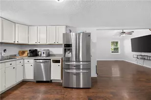 39 Cabin Creek Cir, Commerce, GA 30529 - Photo 8
