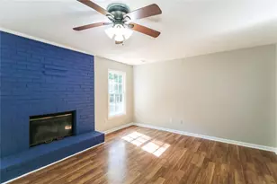 8605 Collins Dr, Jonesboro, GA 30236 - Photo 4