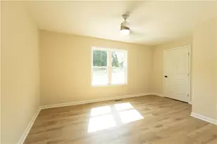 8063 Palmer St, Douglasville, GA 30134 - Photo 14