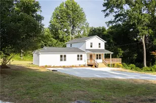 8063 Palmer St, Douglasville, GA 30134 - Photo 28