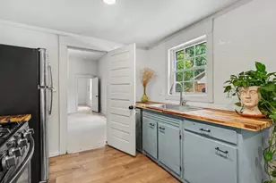898 Smith St SW, Atlanta, GA 30310 - Photo 14