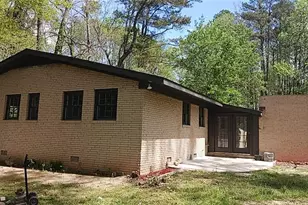 6820 Marlborough Cir S, South Fulton, GA 30349 - Photo 18