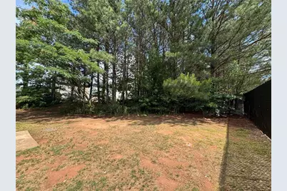 330 Crestfield Circle, Covington, GA 30016 - Photo 8