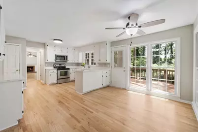 153 Lakeside Drive NW, Kennesaw, GA 30144 - Photo 24