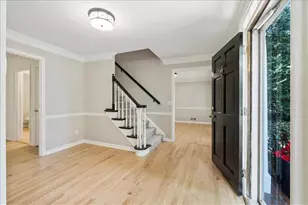 153 Lakeside Dr NW, Kennesaw, GA 30144 - Photo 14