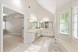 153 Lakeside Dr NW, Kennesaw, GA 30144 - Photo 38