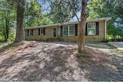 594 Kingston Lane, Conyers, GA 30012 - Photo 2