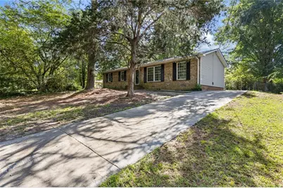 594 Kingston Lane, Conyers, GA 30012 - Photo 1