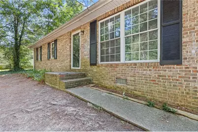 594 Kingston Lane, Conyers, GA 30012 - Photo 4