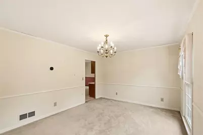 2355 N Peachtree Way, Dunwoody, GA 30338 - Photo 12