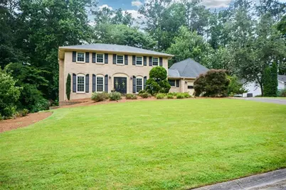 2355 N Peachtree Way, Atlanta, GA 30338 - Photo 2