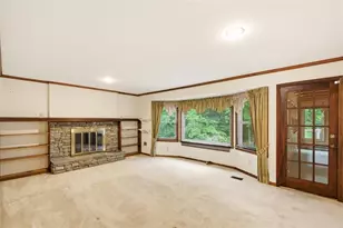 2355 N Peachtree Way, Dunwoody, GA 30338 - Photo 24