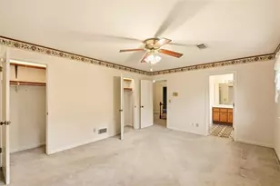 2355 N Peachtree Way, Dunwoody, GA 30338 - Photo 34