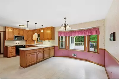 2355 N Peachtree Way, Dunwoody, GA 30338 - Photo 20