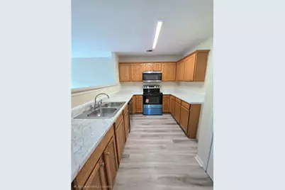 1020 Maple Valley Court, Union City, GA 30291 - Photo 8