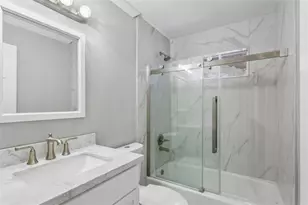 1910 La Dawn Ln, Atlanta, GA 30318 - Photo 18