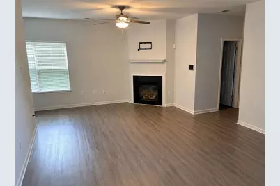5589 Grande River Road, Atlanta, GA 30349 - Photo 4