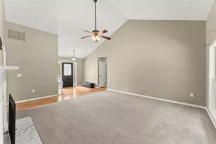 198 Blue Grass Dr, Jefferson, GA 30549 - Photo 8