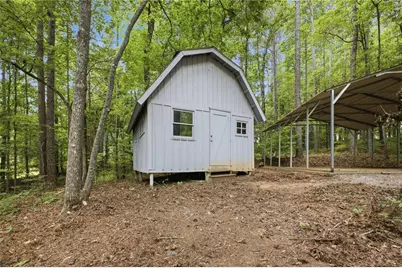 68 Country Creek Road NE, White, GA 30184 - Photo 32