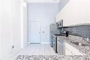 210 Walker St SW, Atlanta, GA 30313 - Photo 18