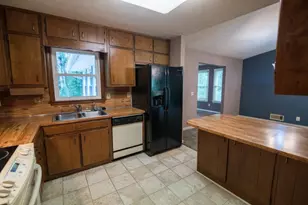 3881 Vicki Ct, Duluth, GA 30096 - Photo 10