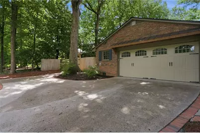 643 Grove Parkway SE, Marietta, GA 30067 - Photo 34