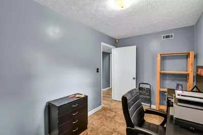 270 Amberwood Drive NW, Lawrenceville, GA 30044 - Photo 26