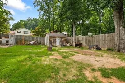 270 Amberwood Drive NW, Lawrenceville, GA 30044 - Photo 8
