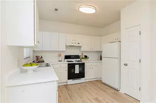 707 Bedford Ct, Woodstock, GA 30188 - Photo 14
