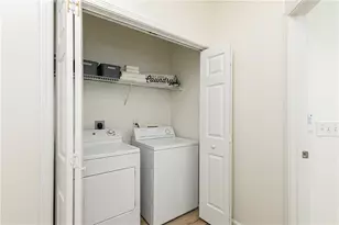 707 Bedford Ct, Woodstock, GA 30188 - Photo 6