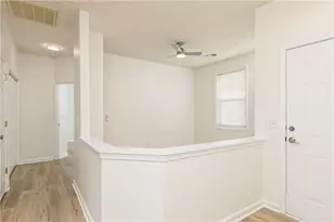 707 Bedford Ct, Woodstock, GA 30188 - Photo 4
