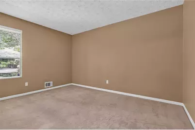 9640 Pine Thicket Way, Roswell, GA 30075 - Photo 18