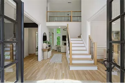 110 Valley Summit Court, Roswell, GA 30075 - Photo 4