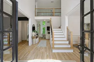 110 Valley Summit Ct, Roswell, GA 30075 - Photo 4