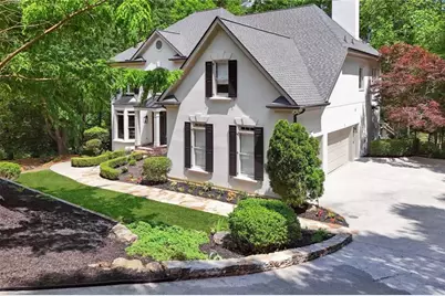 110 Valley Summit Court, Roswell, GA 30075 - Photo 2