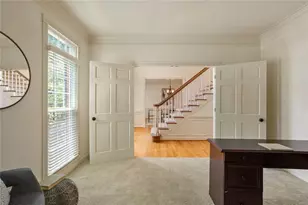 9305 Mackinac Dr, Johns Creek, GA 30022 - Photo 8