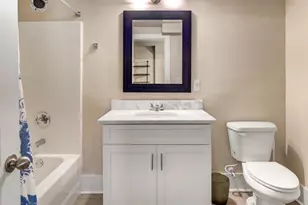 1921 Walthall Dr NW, Atlanta, GA 30318 - Photo 32