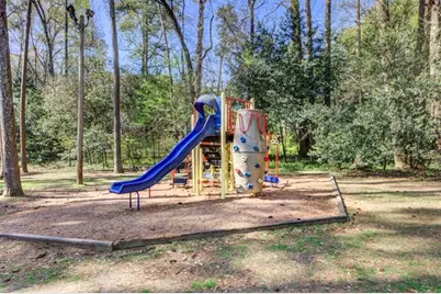 1921 Walthall Drive NW, Atlanta, GA 30318 - Photo 40