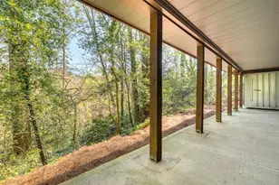 1921 Walthall Dr NW, Atlanta, GA 30318 - Photo 36
