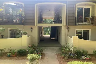725 Dalrymple Rd, Atlanta, GA 30328 - Photo 2