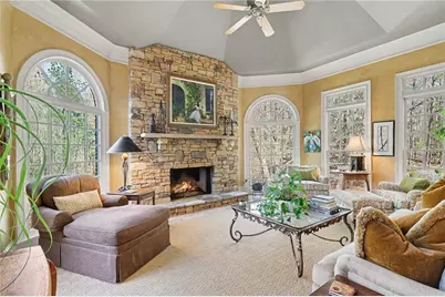 1645 Misty Oaks Drive, Atlanta, GA 30350 - Photo 20