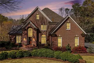 1645 Misty Oaks Dr, Atlanta, GA 30350 - Photo 2