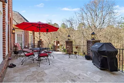 1645 Misty Oaks Drive, Atlanta, GA 30350 - Photo 22
