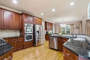 5346 Newport Bay Passage, Alpharetta, GA 30005 - Photo 4
