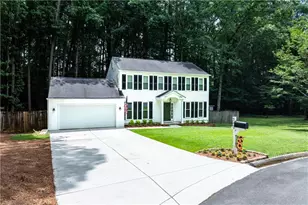 4220 Mary Ct, Peachtree Corners, GA 30092 - Photo 2